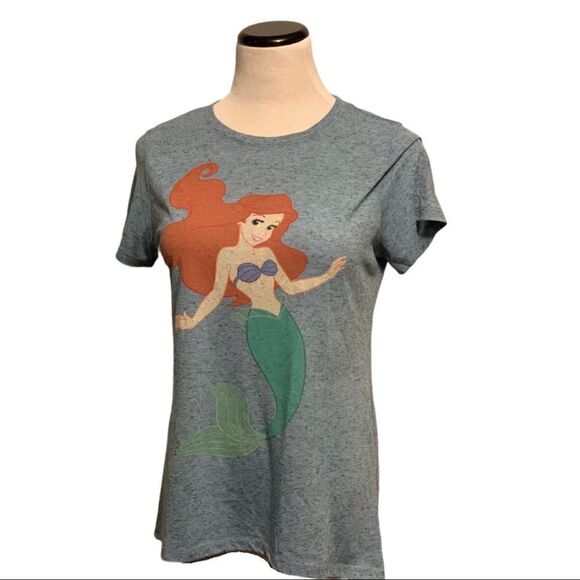 Disney’s Little Mermaid High Low Hem T-Shirt Sz L - Picture 1 of 3